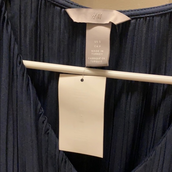 Navy pleated dress - Picture 3 of 3